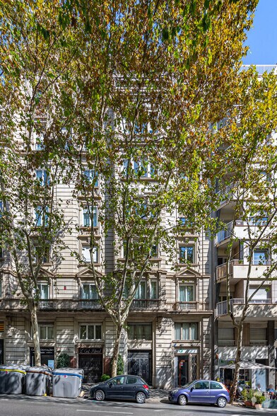 Carrer de Balmes, 452-454, Barcelone, Barcelona à louer - Photo principale – Image 1 sur 4