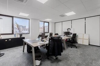 Bureau dans 145 Rue Rue Gallieni, Boulogne-Billancourt à louer Photo intérieure– Image 2 sur 7