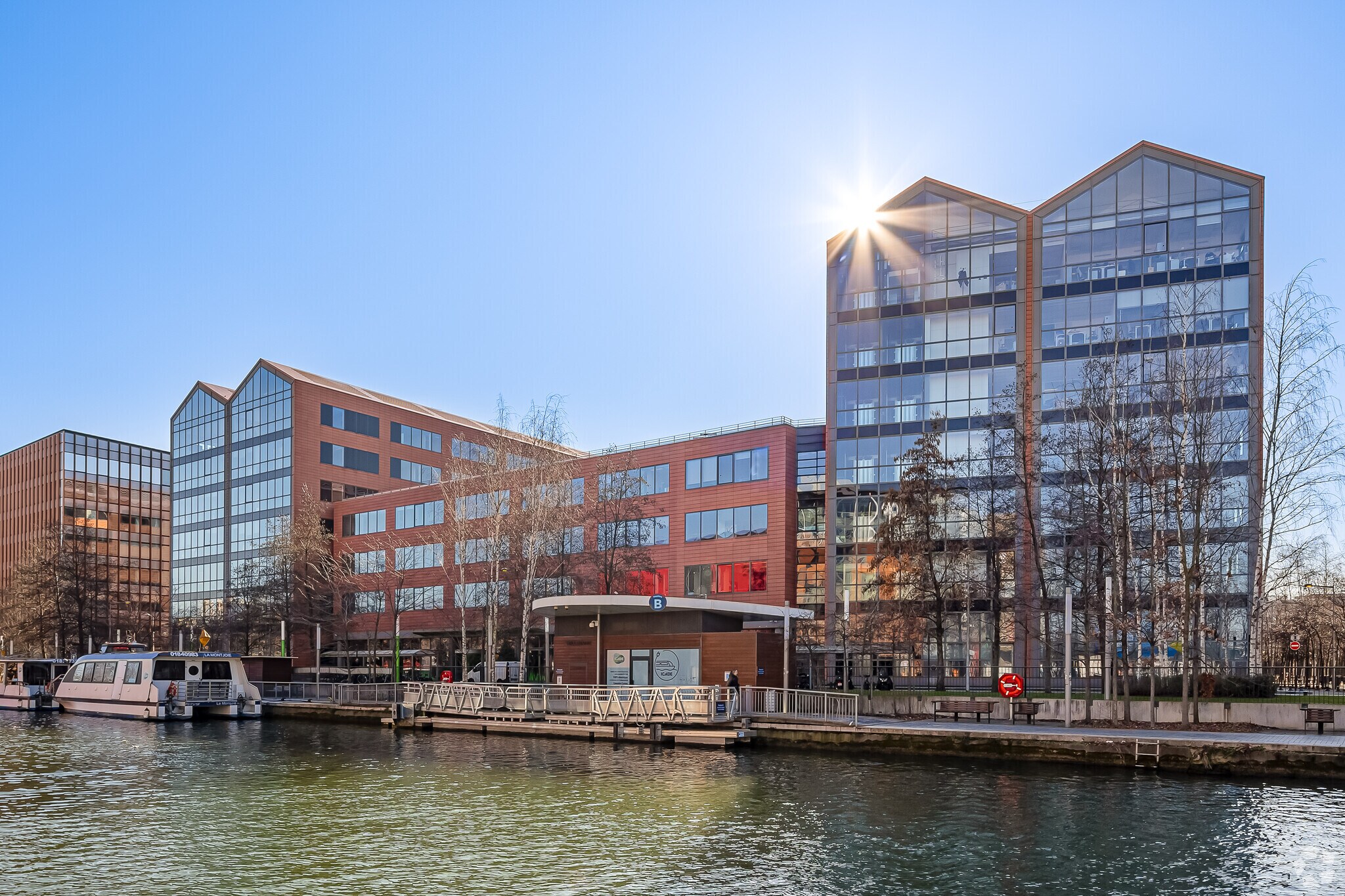 Bureau dans Paris à louer Photo principale– Image 1 sur 7