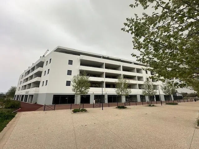 Local commercial dans Andrézieux-Bouthéon à vendre Photo de l’immeuble– Image 1 sur 5