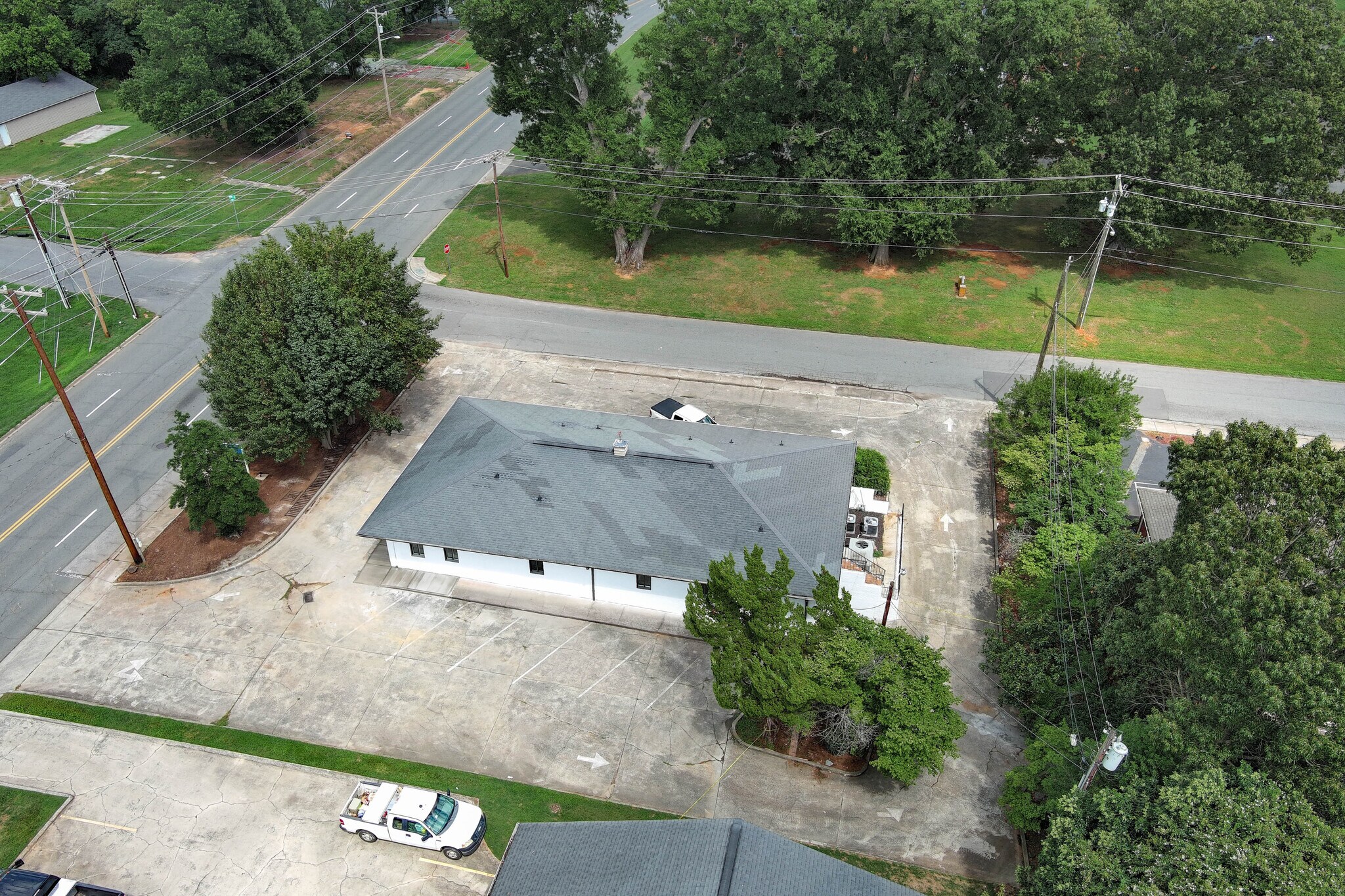 120 E Phifer St, Monroe, NC à louer Photo de l’immeuble– Image 1 sur 16