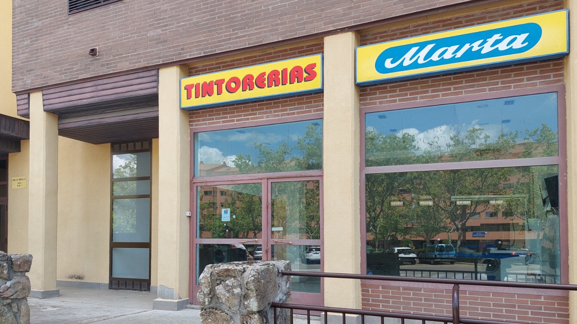 Local commercial dans Tres Cantos, Madrid à louer Plan d’étage– Image 1 sur 5