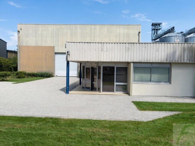 Plus de détails pour Industriel/Logistique à vendre