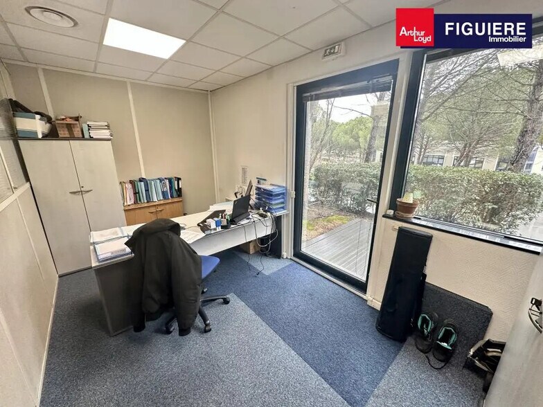 Bureau dans Aix-en-Provence à louer - Photo de l’immeuble – Image 3 sur 8