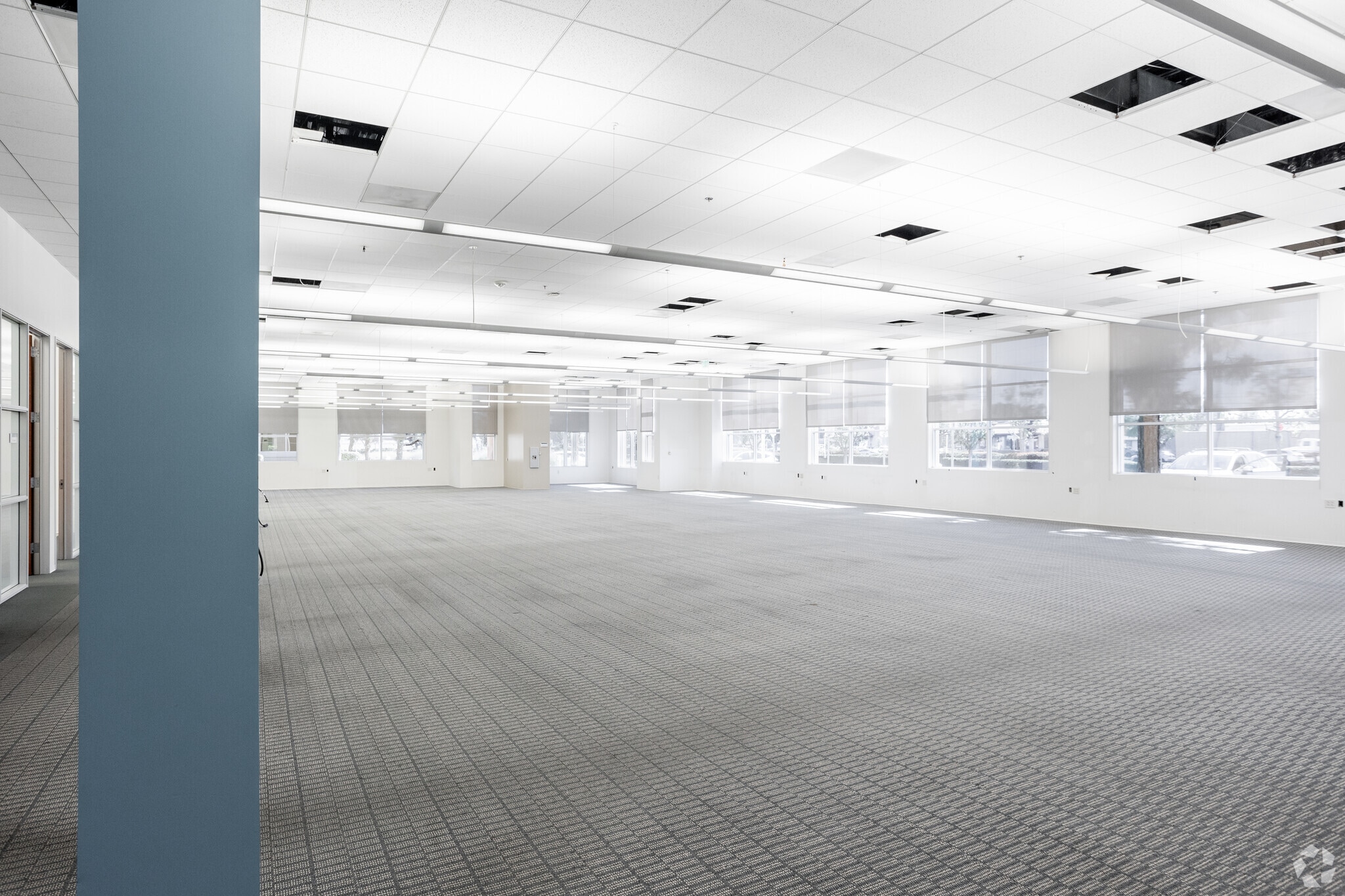 915 W Imperial Hwy, Brea, CA à louer Photo intérieure– Image 1 sur 4