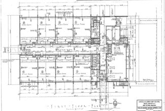 670 Main Ave, De Pere, WI à louer Plan d’étage– Image 1 sur 2