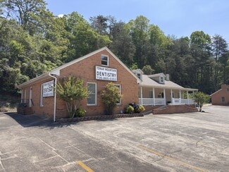 Plus de détails pour 471 S Main St, Cleveland, GA - Bureau à vendre