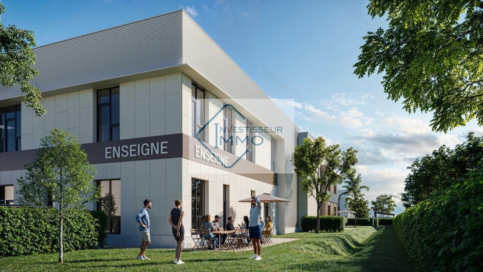 Local d'activités dans Serris à vendre - Photo de l’immeuble – Image 2 sur 8