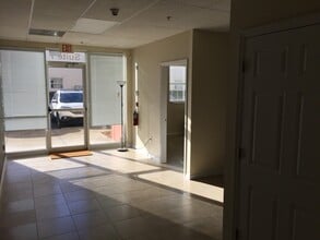 6321 Porter Rd, Sarasota, FL à louer Photo intérieure– Image 2 sur 5