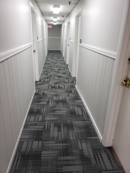 95 Mill St, Springfield, MA à louer - Photo intérieure – Image 3 sur 5