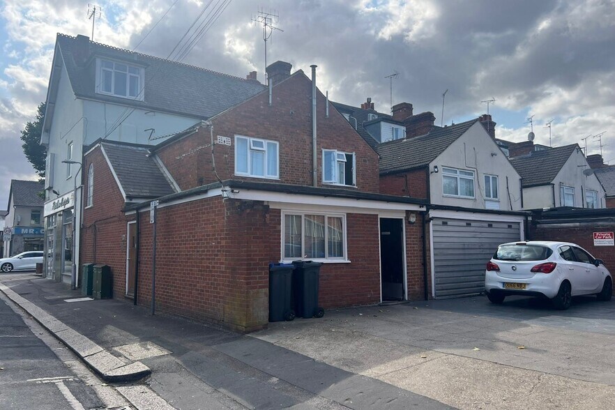 140-142 Caversham Rd, Reading à vendre - Photo de l’immeuble – Image 2 sur 4