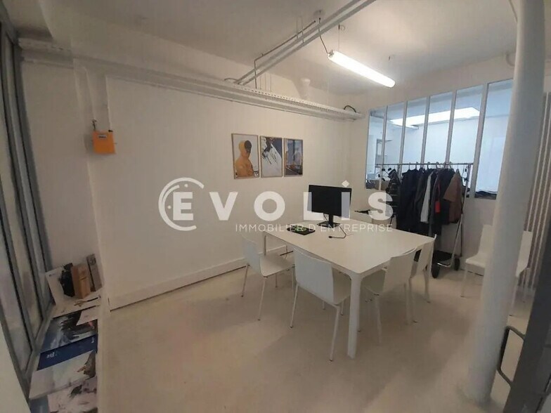 Bureau dans Paris à louer - Photo de l’immeuble – Image 3 sur 5