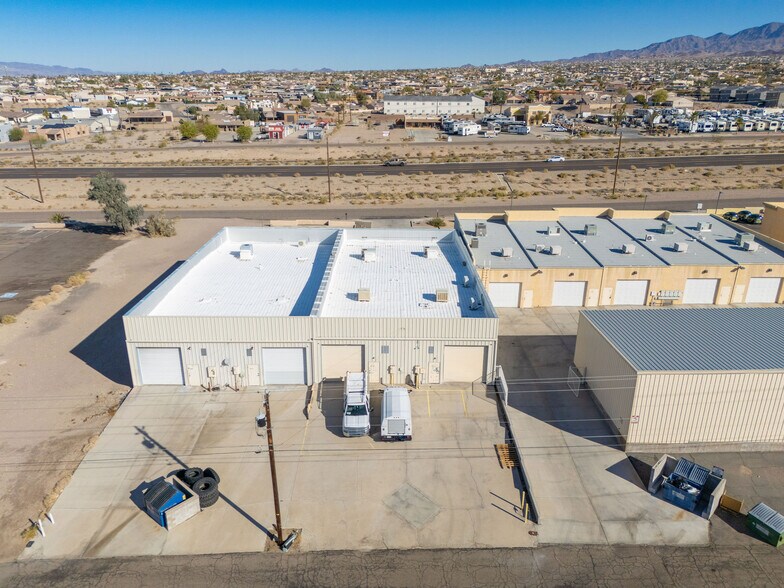 2880 Sweetwater Ave, Lake Havasu City, AZ à vendre - Photo de l’immeuble – Image 3 sur 16
