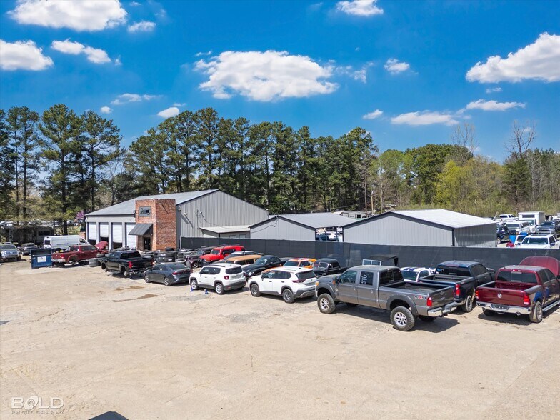 6508 W 70th St, Shreveport, LA à louer - Photo de l’immeuble – Image 3 sur 26