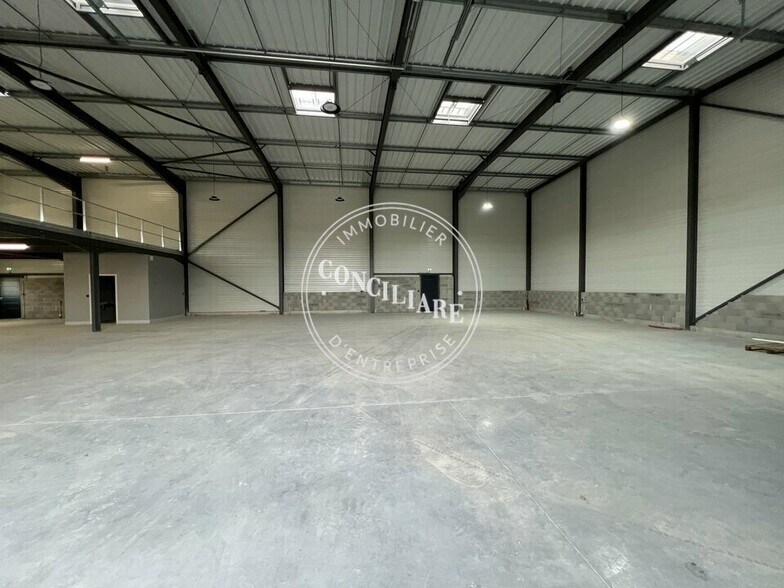 8 Rue Ecopole, Villeneuve-Tolosane à louer - Photo de l’immeuble – Image 3 sur 5