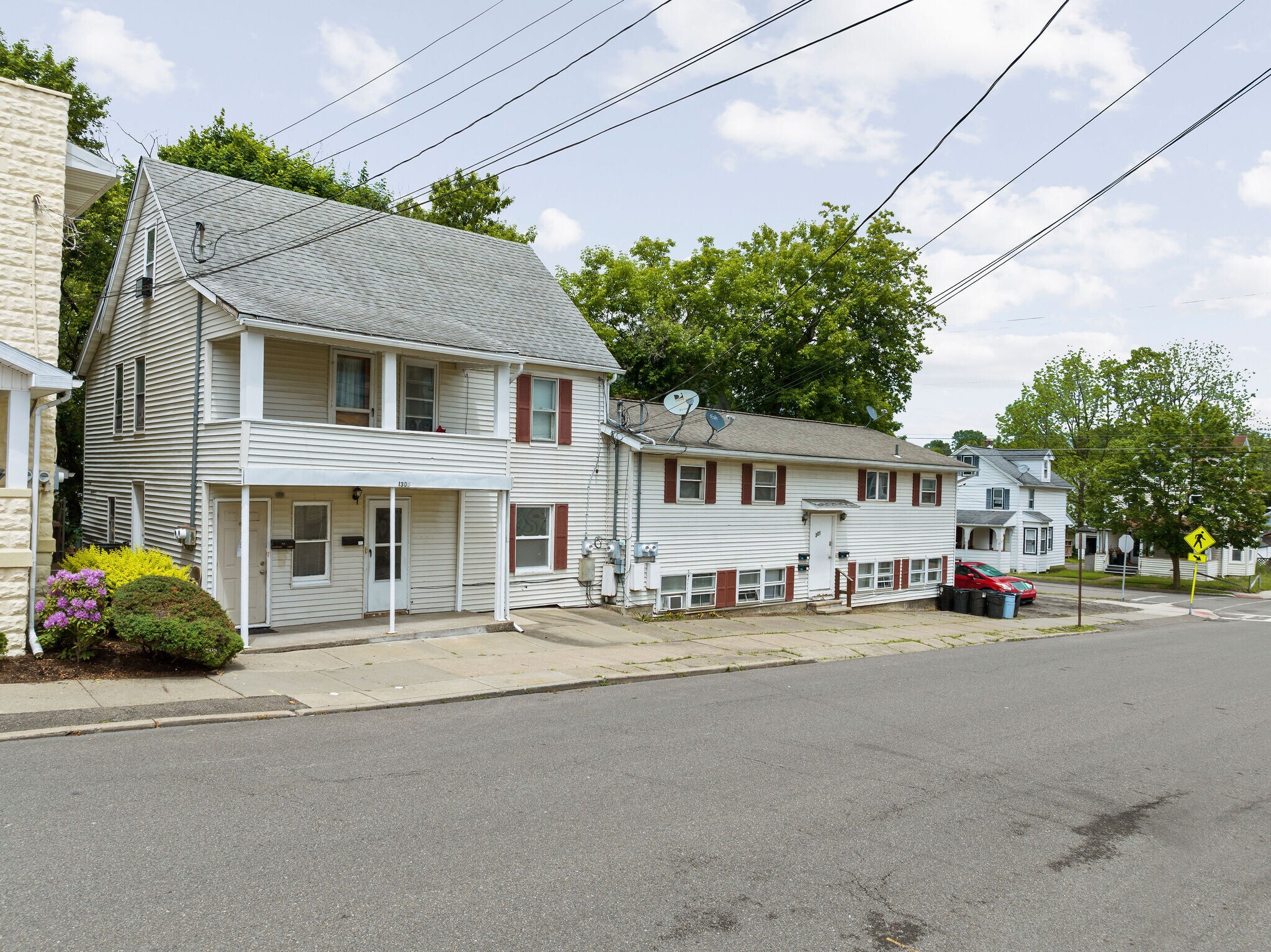 301 Squires Ave, Endicott, NY à vendre Photo de l’immeuble– Image 1 sur 19