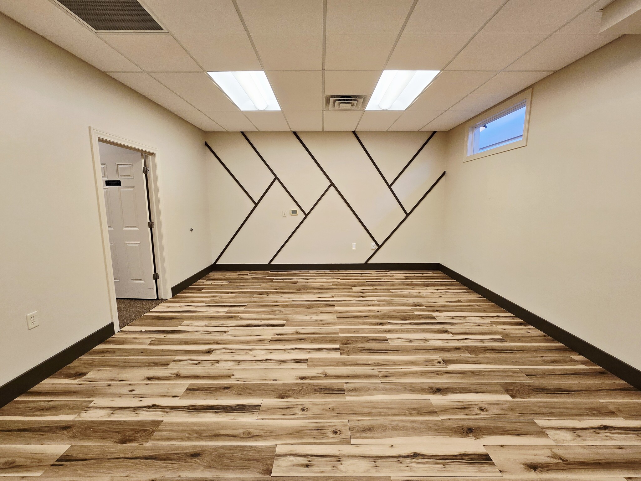 134-136 W Middle St, Chelsea, MI à louer Photo intérieure– Image 1 sur 3