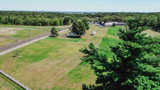 Plus de détails pour 10 Russell Rd, East Granby, CT - Terrain à vendre