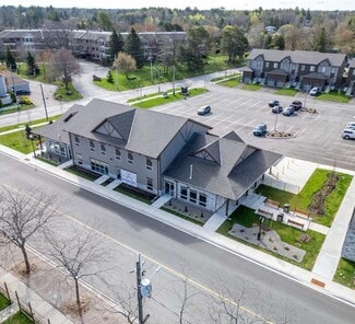 Plus de détails pour Units 12-17 – Bureau/Local commercial à vendre, Jacksons Point, ON