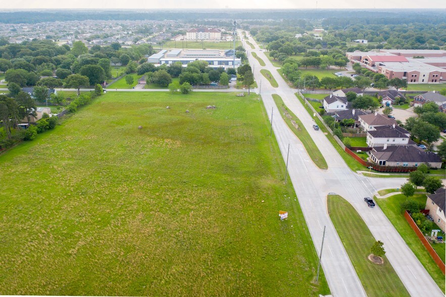 Huffmeister Rd, Cypress, TX à vendre - Photo de l’immeuble – Image 2 sur 8