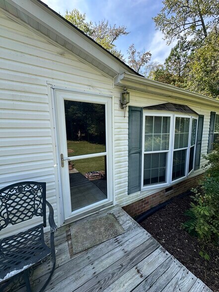 14315 Wilcox Neck Rd, Charles City, VA à vendre - Photo de l’immeuble – Image 2 sur 33