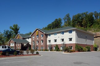 Plus de détails pour 3090 16th St, Huntington, WV - Hôtellerie à vendre