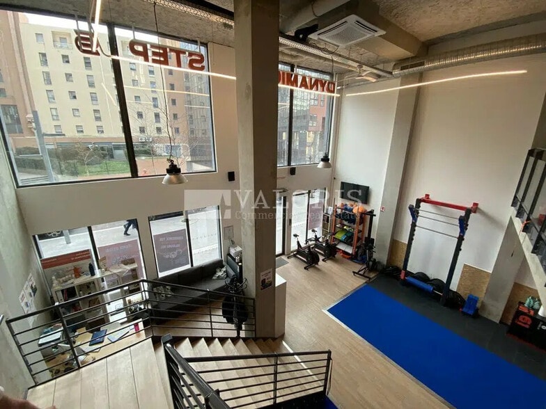 Local commercial dans Lyon à louer - Photo de l’immeuble – Image 3 sur 6