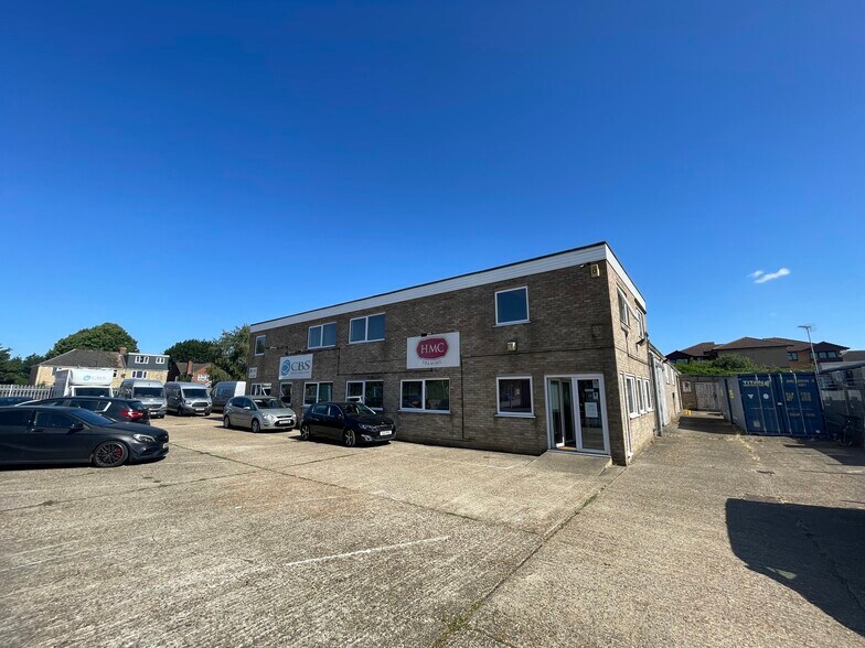 1 Winship Rd, Milton à louer - Photo de l’immeuble – Image 1 sur 11