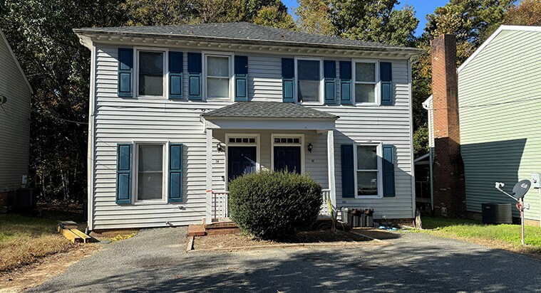 1-22 Fox Hill Dr, Kilmarnock, VA à vendre - Photo de l’immeuble – Image 2 sur 10