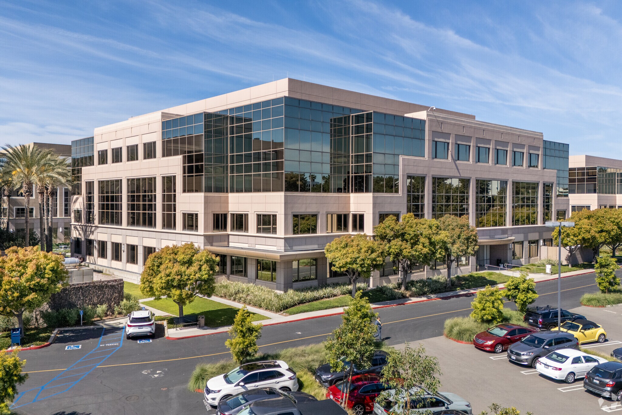 2 Polaris Way, Aliso Viejo, CA à louer Photo principale– Image 1 sur 7