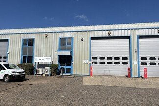 Plus de détails pour Ely Rd, Reading - Industriel/Logistique à louer