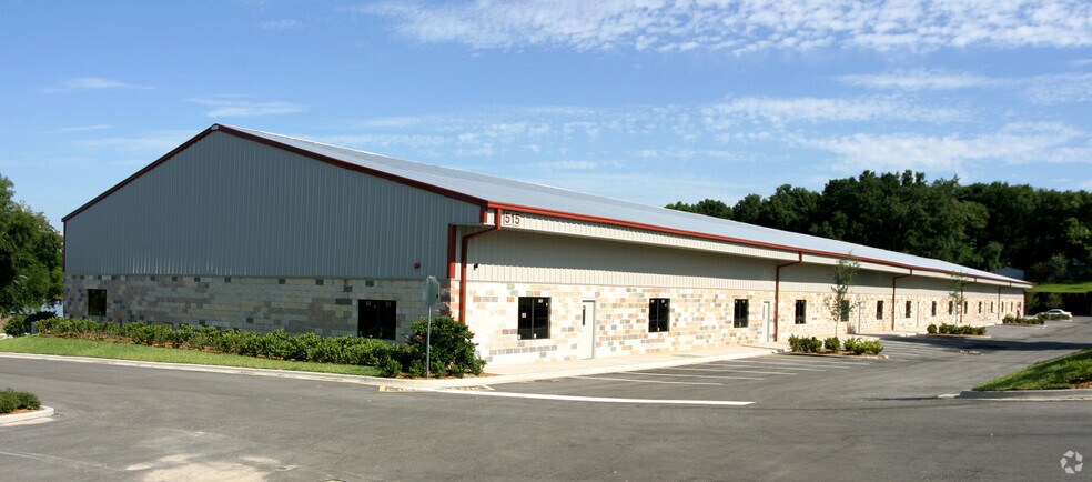 535 Cooper Commerce Dr, Apopka, FL à louer - Photo principale – Image 2 sur 4