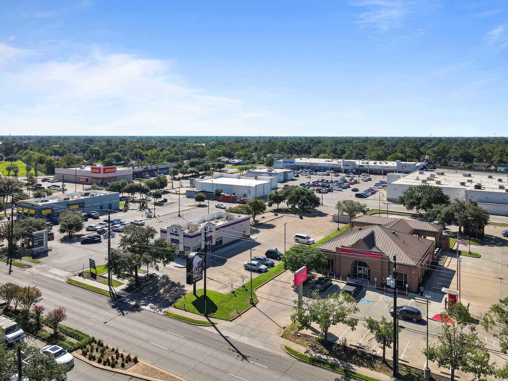 6120 Scott St, Houston, TX à louer Photo de l’immeuble– Image 1 sur 28