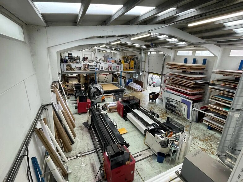 Local d’activités dans Argenteuil à louer - Photo intérieure – Image 2 sur 14