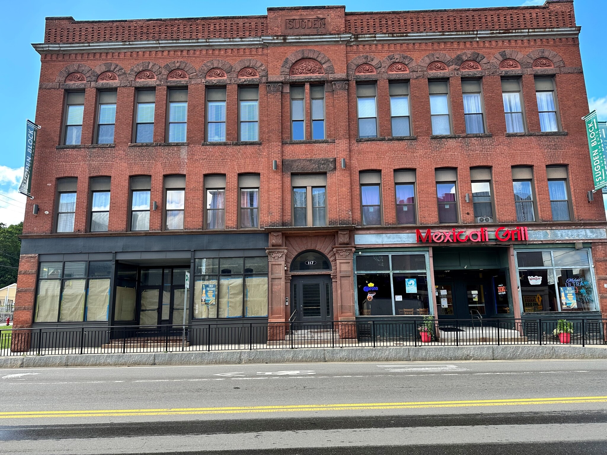 117 Main St, Spencer, MA à louer Photo de l’immeuble– Image 1 sur 1