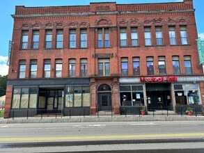 117 Main St, Spencer, MA à louer Photo de l’immeuble– Image 1 sur 1