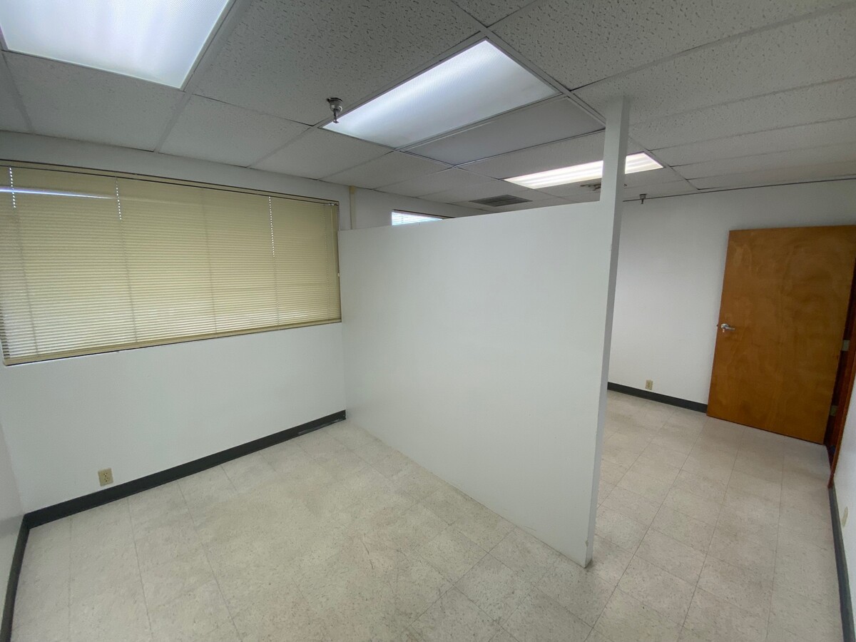 321 N Kuakini St, Honolulu, HI 96817 - Lot 410 - - Photo intérieure - Image 2 of 6