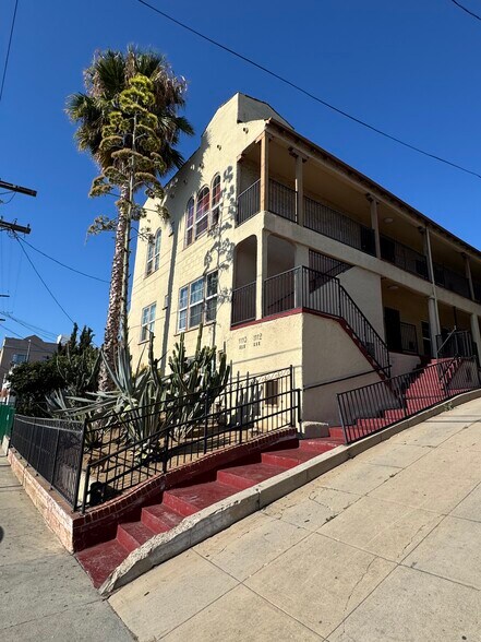 1110 S Normandie Ave, Los Angeles, CA à vendre - Photo de l’immeuble – Image 3 sur 5