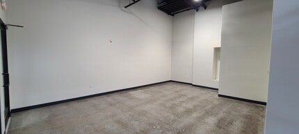 285 Liberty St, Salem, OR à louer Photo intérieure– Image 2 sur 4