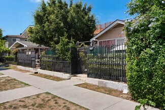 Plus de détails pour 1445-1449 Elm Ave, Long Beach, CA - Logement à vendre