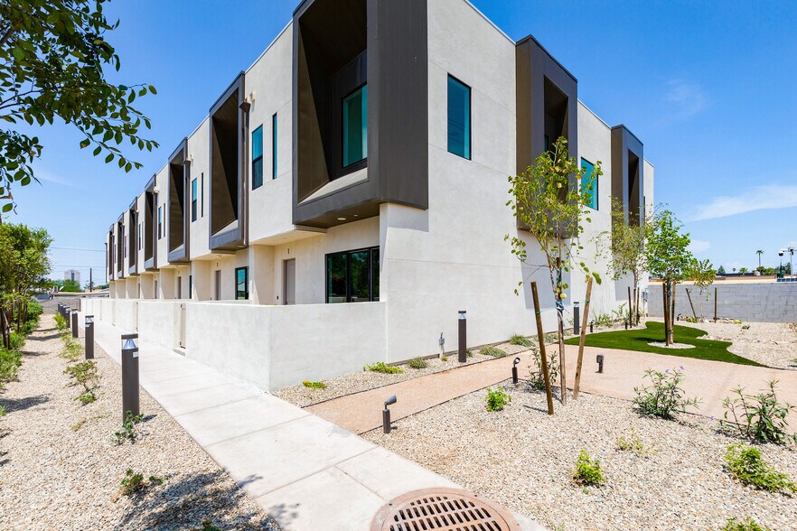 4020 N 12th St, Phoenix, AZ à vendre - Photo de l’immeuble – Image 2 sur 11