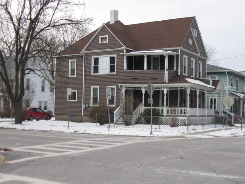 47 Carroll St, Binghamton, NY à vendre - Photo de l’immeuble – Image 2 sur 15