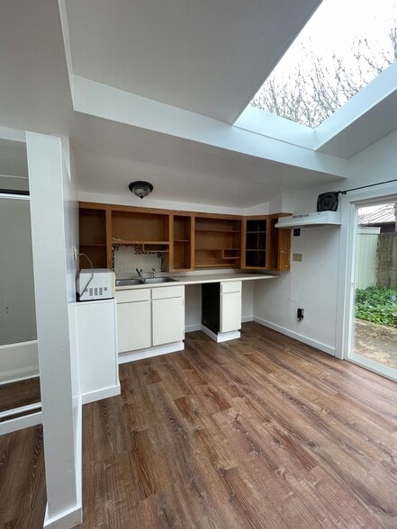 95 12th St, Bandon, OR à vendre - Photo de l’immeuble – Image 2 sur 17