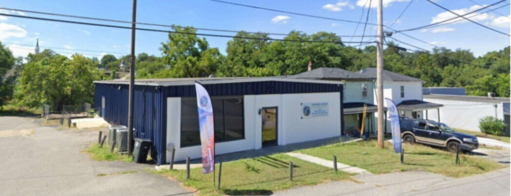 521 Alleghany Ave, Lynchburg, VA à louer Photo de l’immeuble– Image 1 sur 2