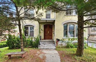 Plus de détails pour 40 S Hamilton St, Poughkeepsie, NY - Logement à vendre