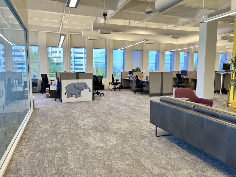 3130 Wilshire Blvd, Santa Monica, CA à louer - Photo de l’immeuble – Image 3 sur 12