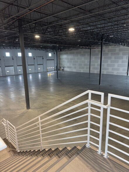 235 Sugar St, Layton, UT à louer - Photo de l’immeuble – Image 3 sur 26