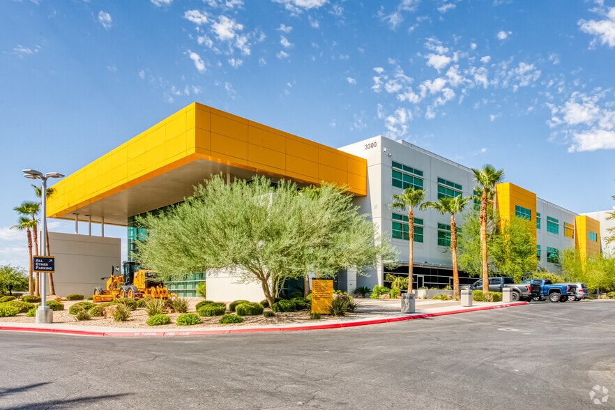 3300 St. Rose Pky, Henderson, NV à louer - Photo principale – Image 3 sur 6