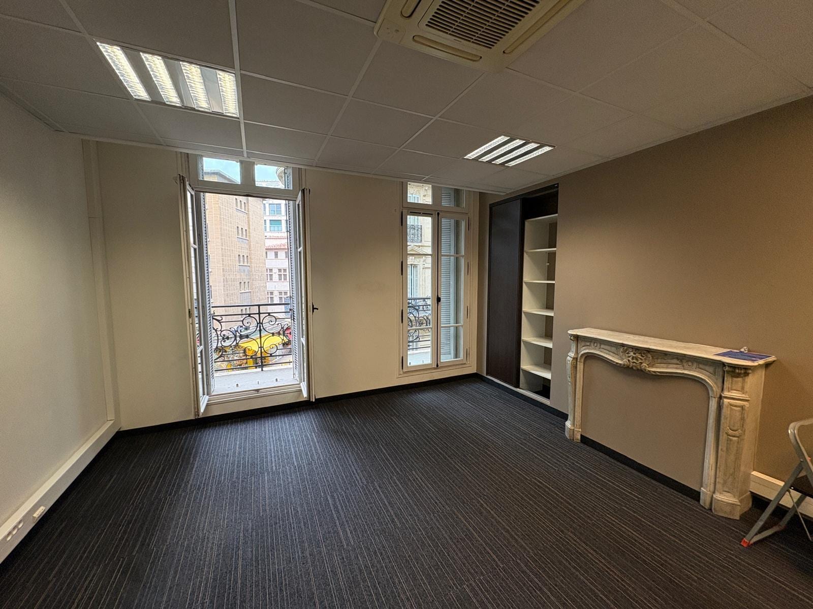 21 Rue De La Republique, Marseille à louer Photo intérieure– Image 1 sur 5