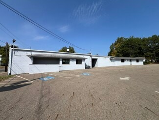Plus de détails pour 9,031 SQ.FT. OFFICE BUILDING FOR SALE – Bureau à vendre, Massillon, OH